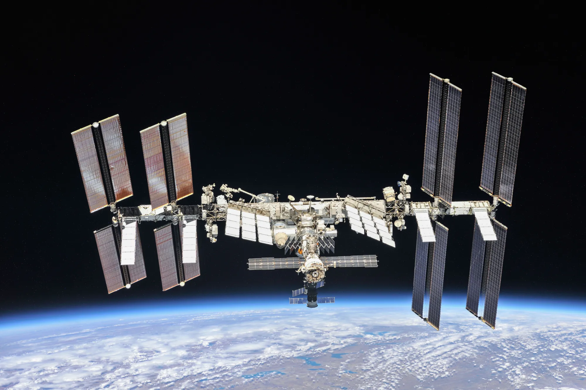 ISS vs 1200°C